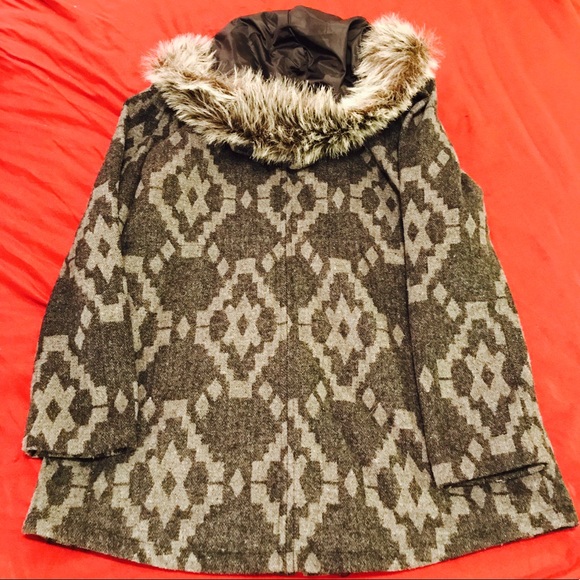 Jack by BB Dakota Faux Fur-Trimmed Peacoat - Picture 6 of 6